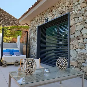 Mas De La Petite Jeanne Grimaud